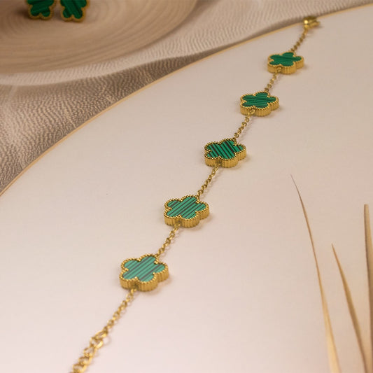 Green Clover Stainless Steel Chain Bracelet