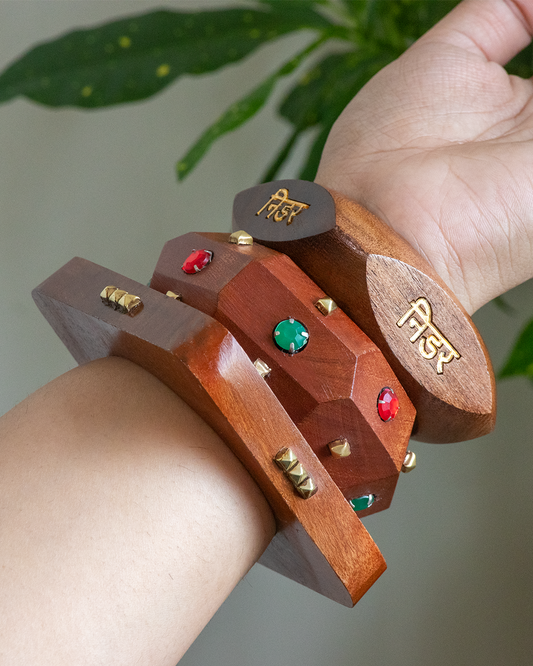 Nidar Wooden Stack