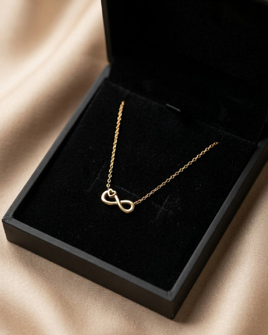 Emerald Infinity Heart Stainless Steel Neckchain