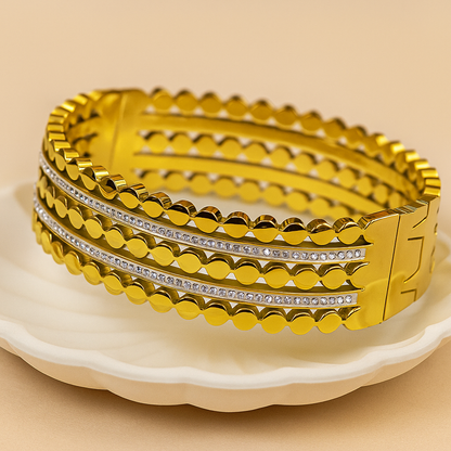 The Gleam Loop Bangle Bracelet