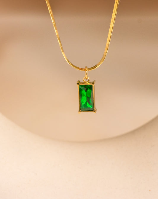 The Emerald Line Neckchain