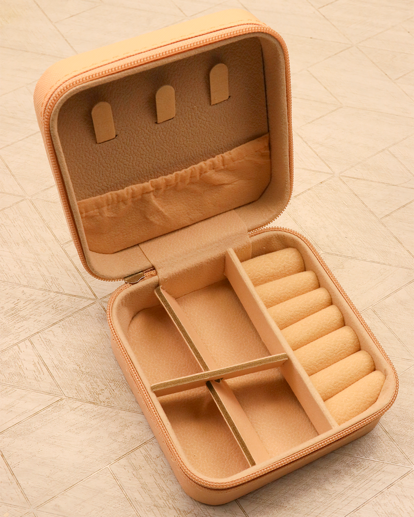 Mini Portable Jewellery Organiser For Women