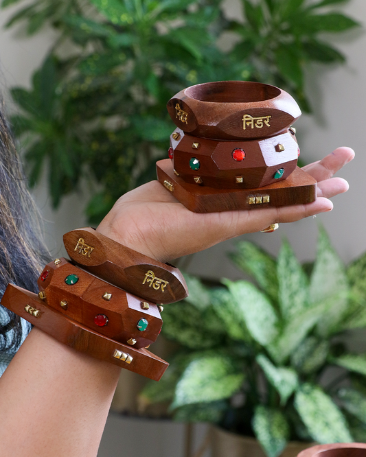 Nidar Wooden Stack