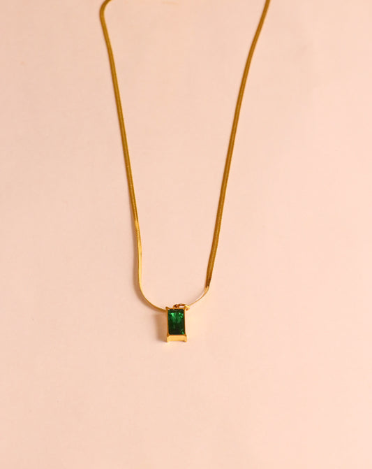 The Emerald Line Neckchain