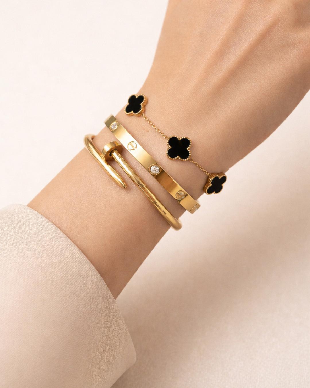 The Iconic Stack with Black Clover Bracelet Set of 3