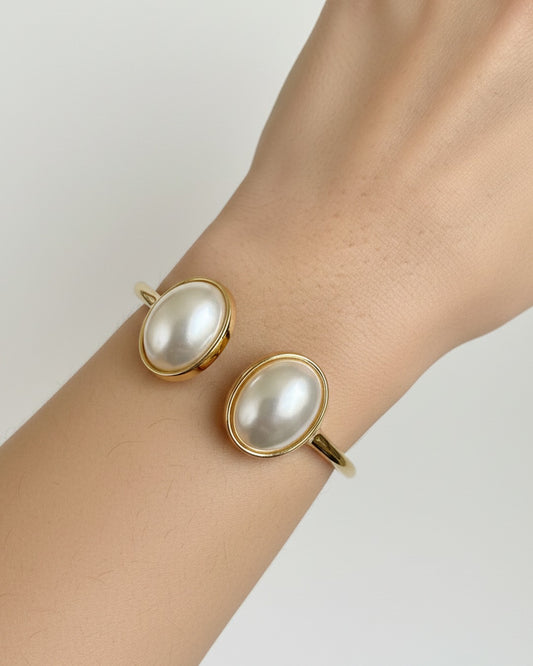 Pearl Luxe Cuff Stainless Steel Anti Tarnish Bracelet