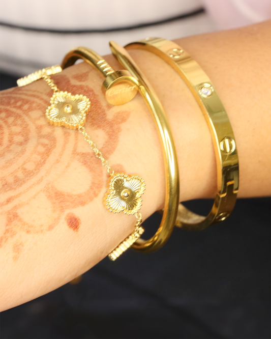 The Iconic Stack with Golden Clover Bracelet